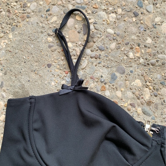 Forever 21 Bustier Top - Picture 2 of 4